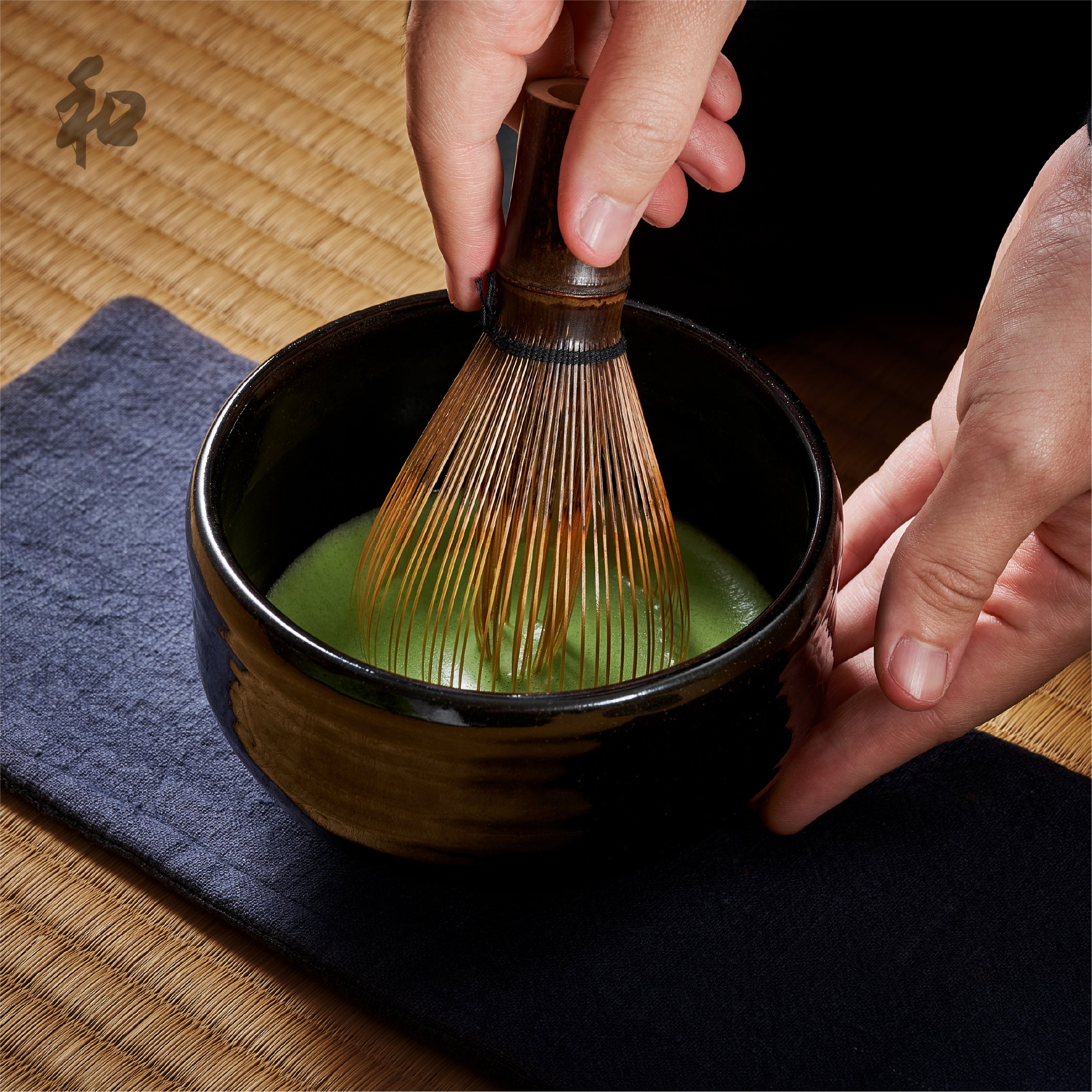 Peace 和 Naturalist Matcha (Medium High Firing)